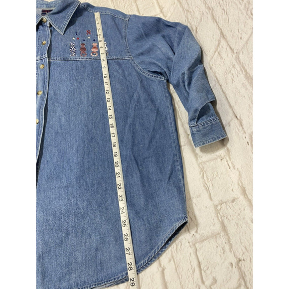 CST Blues Denim Shirt Womens Embroidered Patriotic Stars USA Cats Plus Size 20 - Picture 4 of 4